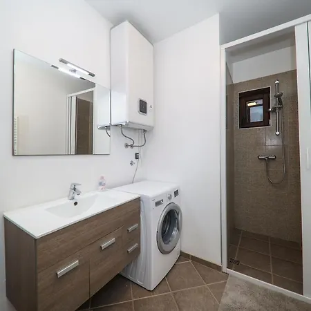 Apartment Janino Murter