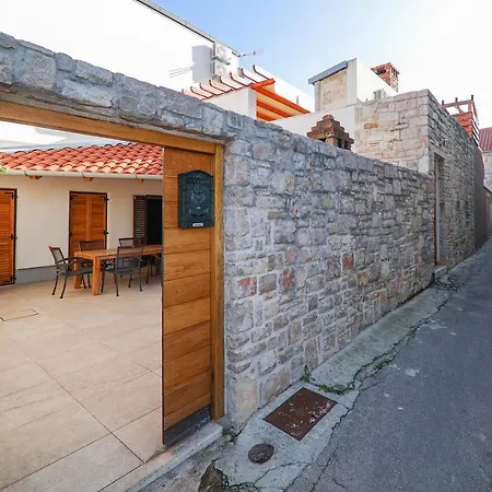 Janino Apartment Murter