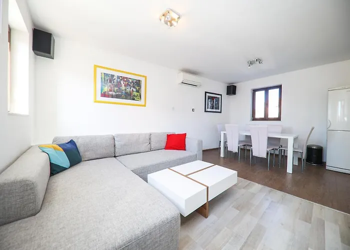 Janino Apartamento Murter